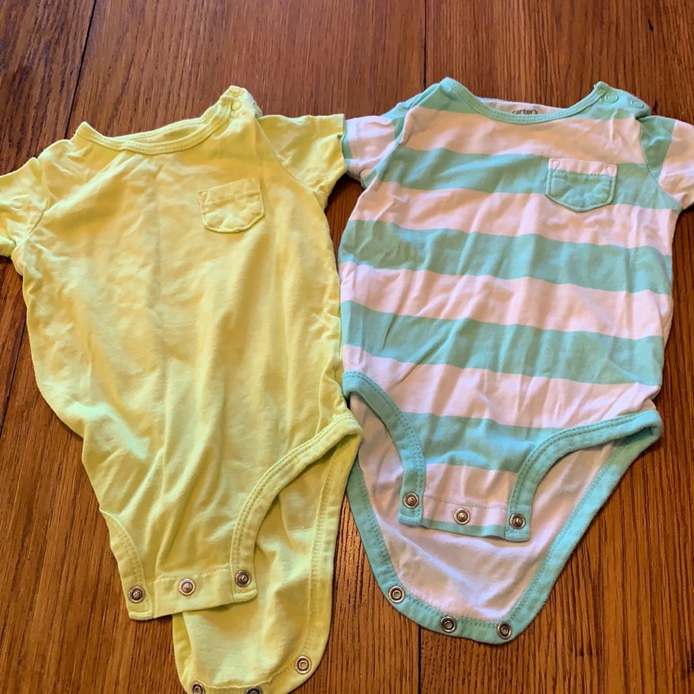 Two pair of onesies carters size 6 months